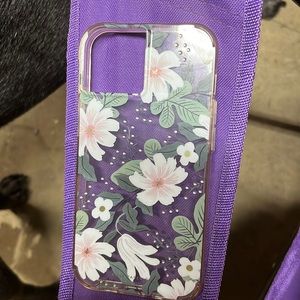 Brand:Rifle Paper- Size: iPhone 13 phone case😊